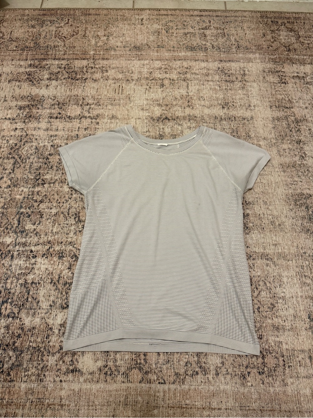 Athleta top
